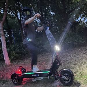 Scooter Eléctrico Todoterreno de Alta Potencia 8000W, Doble Motor sin Escobillas, Plegable, Impermeable, 72V, Autonomía de 75-120km, Aleación de Aluminio - Product Image 5