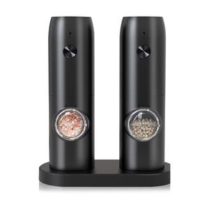 Ensemble moulin à sel et à poivre électrique rechargeable à réglage de la grosseur de mouture, fonctionnement à une main, avec lumière LED - Product Image 3