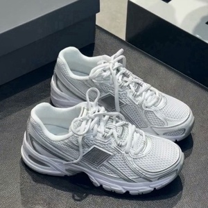 Zapatillas Deportivas Ligeras y Elegantes al por Mayor, Zapatillas de Nube con Plataforma para Hombre y Mujer, Zapatos de Diseño de Lujo - Product Image 3