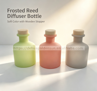 Bouteille diffuseur ronde en verre sodocalcique mat avec bouchon en liège naturel, bonne étanchéité pour éviter les fuites