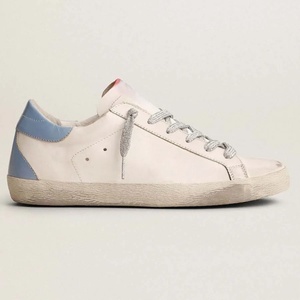 รองเท้าลำลองคุณภาพสูงสุดรุ่นโกลเด้นสตาร์คลาสสิค ปี 2026 สำหรับผู้ชายและผู้หญิง สไตล์เดินเล่น แฟชั่นดีไซเนอร์ รองเท้าวิ่งและเดิน - Product Image 3