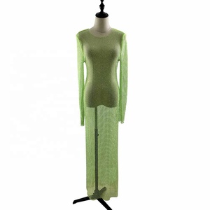 V094 Abito Lungo di Alta Qualità con Cristalli Scintillanti e Strass, Vestito Trasparente in Rete con Strass - Product Image 2