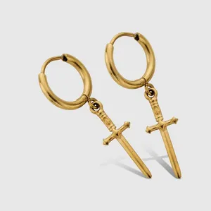 Inspire bijoux 2024 Simple poignard boucles d'oreilles à la mode en acier inoxydable accessoire de mode en gros cadeau homme garçons