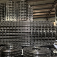 Panneaux de grillage soudé de qualité export, livraison rapide, grillage d'armature en acier soudé pour panneaux de clôture
