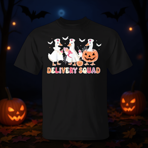 T-shirt da infermiera per il parto, modello Delivery Squad Halloween Goose Spooky - Product Image 1