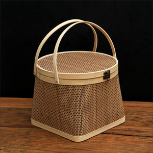 Bamboo Woven Basket With Handle Round Top Square Base Small Size <b>Gift</b> <b>Box</b> For Fruits Eggs Hairy Crabs Mooncakes Rice Dumplings - Product Image 1