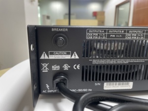 Bán Hàng Nóng 800W RMS 4-Kênh Class D Âm Thanh Khuếch Đại Công Suất Bán Sỉ 8Ω/4Ω Trở Kháng Vỏ Kim Loại Chất Lượng Cao 2U Loa - Product Image 2