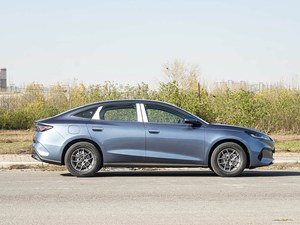 BYD Gray Seal 06 DM-i 128KM Voiture hybride rechargeable de luxe - Product Image 2