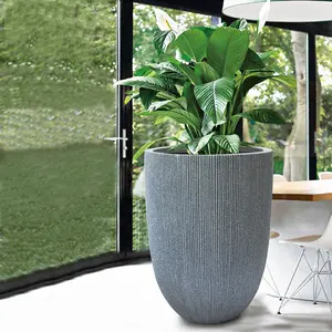 Hot Selling New Design Nordic Style Fiberglass Flower Pots Outdoor Indoor Planters Garden Home Shopping Mall Plant Pots