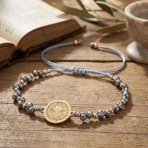Bracelet médaille de Saint Benoît Go2boho, cordon réglable à perles facettées grises, bracelet chrétien - Product Image 4