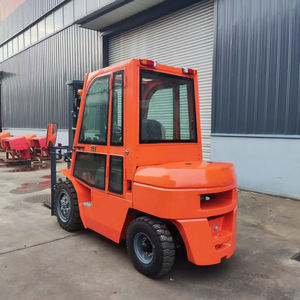 Nouveau chariot élévateur New Balance de 3,5 tonnes, grand modèle à quatre directions avec dispositif de déplacement latéral à trois tiges - Product Image 5