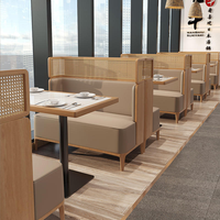 Moderne Maßgefertigte Café-Sitzbank Restaurant-Sofa Tische und Stühle Sets Rattan Restaurant-Sitzgruppe für Kaffeehäuser