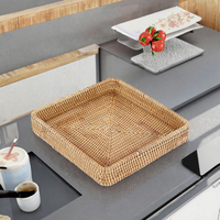 Plateau de service en osier de table en rotin tissé à la main vintage écologique à prix compétitif paniers de rangement faits à la main pour exportateur fiable