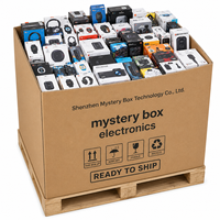 Boîte mystère électronique prête à la revente, appareils électroniques, montres connectées en stock pour la revente au détail avec emballage d'exportation