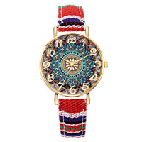Montre à quartz pour femme avec cadran éléphant ethnique, style antique simple, boîtier en alliage, bracelet en cuir, mode décontractée, montre bohème
