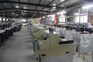 Machines de découpe de papier industrielles de haute précision 7208HD, découpeuse pour <span class=keywords><strong>scrapbooking</strong></span> avec moteur et composants PLC - Product Image 3