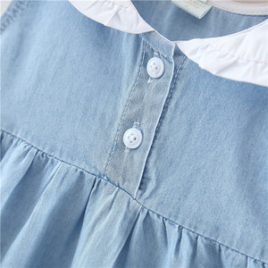 Vente en gros Nouvelle robe d'été pour filles en coton denim avec fleurs superposées en tulle, vêtements de marque pour enfants - Product Image 3