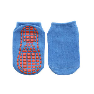 Chaussettes antidérapantes pour bébés garçons, enfants en bas âge, chaussettes de marche en coton biologique avec motif de dessin animé mignon - Product Image 5