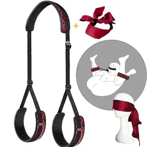 Groothandel Erotische Sexy Producten Split Open Been Diamant Patroon M Lederen Riem Met Eyemask Bdsm Sex Bed Bondage Set Voor vrouwen Man