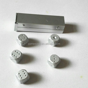 Juego de Dados de Aluminio Dorado XB, 16 mm, 5 Dados Metálicos con Estuche de Viaje para Bebidas o Juegos de Mesa de <span class=keywords><strong>Bar</strong></span> - Product Image 3