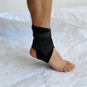 Attelle de cheville de compression sportive pour la fixation articulaire, fournie par l'usine, idéale pour le fitness - Product Image 1