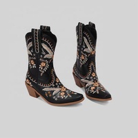 Sepatu Kasual Wanita Outdoor dengan Logo Kustom, Hak Kayu Tebal, Kulit, untuk Betis Lebar, Sepatu Bot Koboi Mewah untuk Wanita