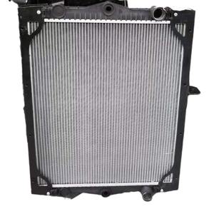 Radiateur pour camion lourd DAF 1407723R 61444, pièces de refroidissement en aluminium avec matériau plastique 1403169R - Product Image 1