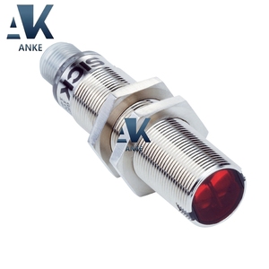 เซ็นเซอร์โฟโตอิเล็กทริคทรงกระบอกรุ่น Sick 1066573 GRSE18-P2442 - Product Image 1