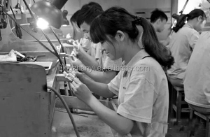 ผลิตในจีน แหวนทองคำ <span class=keywords><strong>18</strong></span> กะรัต ดีไซน์เรียบง่า<span class=keywords><strong>ย</strong></span>รูปโบว์ จิงจ้านยี่ รับผลิตเครื่องประดับแบรนด์ดีไซเนอร์ตามแบบฉบับ - Product Image 2