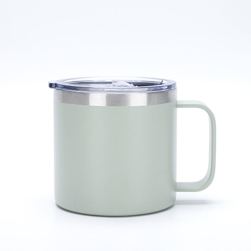 สีเขียวอ่อน