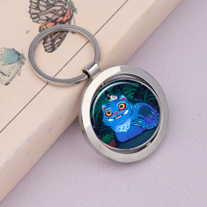 พวงกุญแจโลหะหมุนได้ลายการ์ตูนน่ารักสไตล์อนิเมะ Kpop นักล่าปีศาจ ของขวัญโปรโมชั่น ของเล่นสั่งทำจำนวนมาก ขายดีจากโรงงาน - Product Image 3