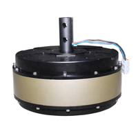 Ventilateur de plafond industriel à économie d'énergie PMSM HVLS, vente chaude, diamètre 24 pieds, 6 pales, fonctionnement silencieux 40 dB, 380 V, pales en alliage d'aluminium