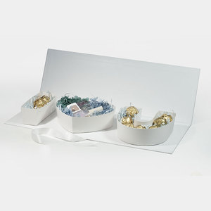 Idea per l'imballaggio di fiori di san valentino bianco Premium ti amo scatole a forma di lettera riempite - Product Image 1