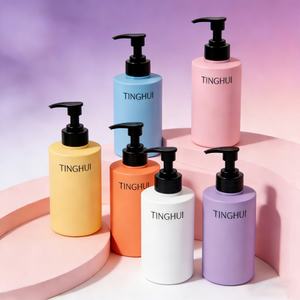 Bouteille de shampooing en plastique recyclable de luxe personnalisée de 300 ml et 500 ml avec pompe à lotion pour soin de la peau et sérum - Product Image 2