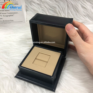 Caja de joyería de marca famosa personalizada de fábrica para anillos, collares, pulseras, pendientes y colgantes con bolsa de papel, certificado y accesorios. - Product Image 3