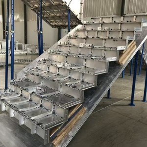 Panneau de coffrage en aluminium anodisé moderne pour projets de centres commerciaux résistants à la corrosion - Product Image 5