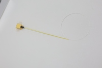 Source de lumière SLD à large bande 1310 nm à haute stabilité pour gyroscopes à fibre optique en boucle fermée