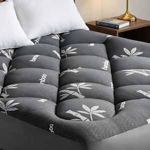Surmatelas ultra doux pour hôtel, certifié OEKO-TEX, matelassé, respirant, rafraîchissant, avec jupe élastique, taille personnalisée, noir - Product Image 1