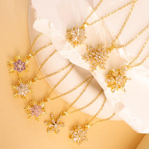 Collana in acciaio al titanio da donna Design europeo americano di nicchia fiori rotanti Cross-Border tutto abbinato alla moda Figaro zircone - Product Image 2