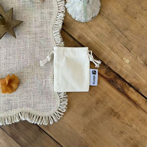 Bolsa de Joyería de Algodón Beige, Tamaño Personalizable, con Cordón, para Guardar y Transportar sus Piezas Valiosas, Bolsa de Compras - Product Image 1