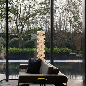 Lampadaire <span class=keywords><strong>en</strong></span> <span class=keywords><strong>albâtre</strong></span> géométrique Poliarte | Luminaire sur pied <span class=keywords><strong>en</strong></span> pierre empilée de luxe pour la décoration intérieure d'un hôtel de salon - Product Image 2