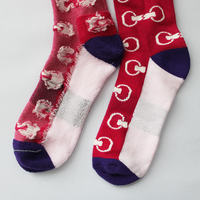 Chaussettes d'équitation professionnelles respirantes de haute qualité, magnifiquement conçues et personnalisables en gros.