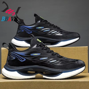 Zapatillas deportivas casuales transpirables de verano para hombre, diseño de malla blanca con cordones, aumento de altura, EVA, tendencia 2026, izquierda/derecha - Product Image 1