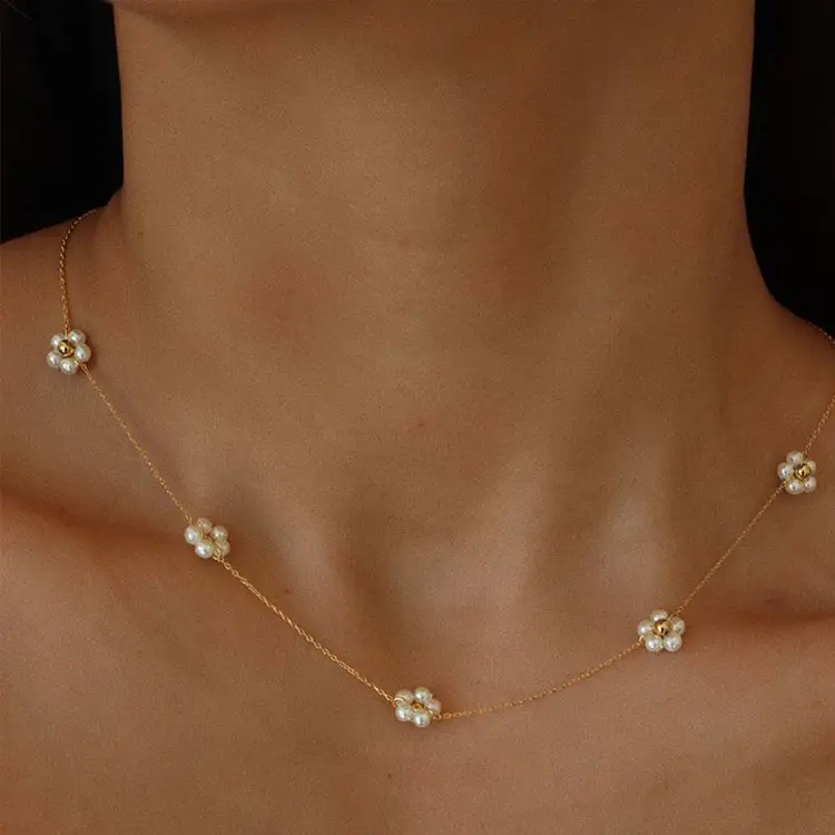 SC New Design Chic Flower Shaped Pearl Necklace Korean Style Fashion Scattered Pearl Flower Choker Necklace for Teen Girls