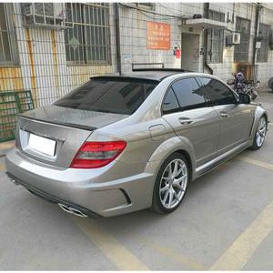 Parachoques Delantero/Trasero de Fibra de Carbono Húmeda para W204 2008-2010, Capó, Guardabarros, Montaje Universal con Tornillos, Compatible con Benz Clase C, Serie Negra, Luz Antiniebla - Product Image 6