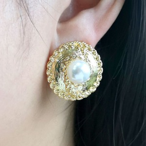 Orecchini a clip vintage francesi con perle per donna, gioielli alla moda a forma di perla intrecciata - Product Image 4