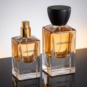 Hot Sale Luxury Square perfume Bottle 30ml 50ml 100ml Heavy Base Clear Empty Perfume Glass Bottle with Black Wood Cap - Product Image 3