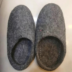 <span class=keywords><strong>Pantofole</strong></span> in Feltro per Donna con Logo Personalizzato, Antiscivolo, per Interni ed Esterni, Calde e Confortevoli, con Memory Foam - Product Image 5