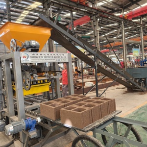 Machine à mouler des blocs de béton QT4-24 pour le marché africain, machines de fabrication de briques emboîtables - Product Image 2