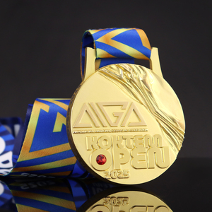 Medalla Deportiva de Metal Personalizada al por Mayor para Maratón, Aleación de Zinc en Blanco con Diseño Propio y Premio de Oro 3D - Product Image 1
